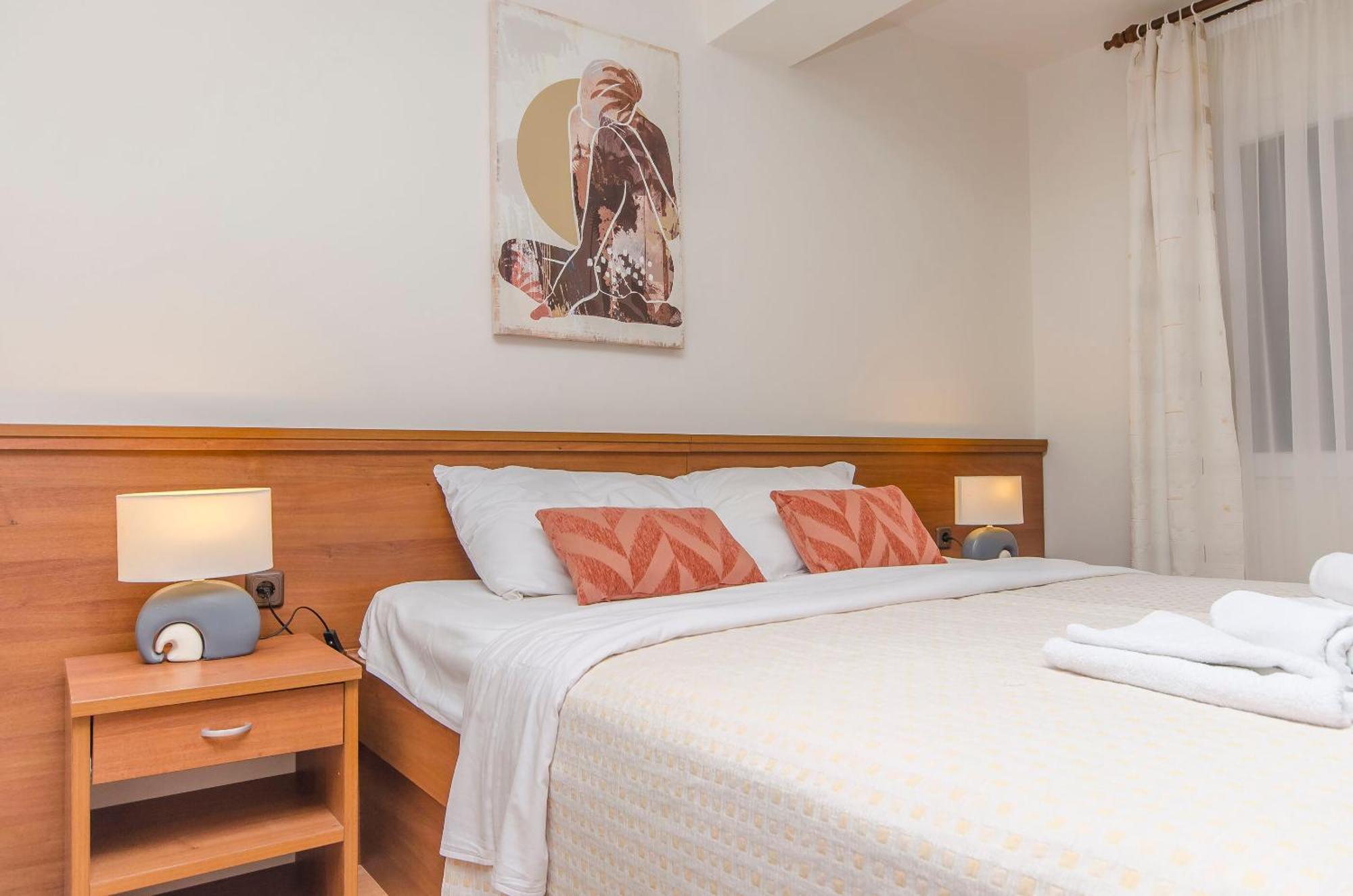 House Hotel Plava Laguna 迪斯诺 外观 照片