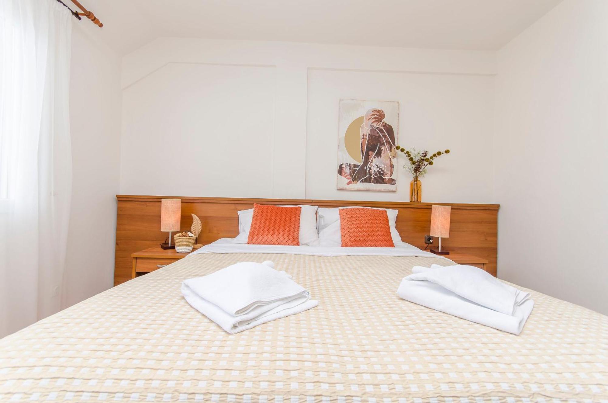 House Hotel Plava Laguna 迪斯诺 外观 照片